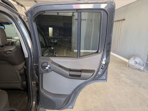 Used 2005 Nissan Xterra S w/ (P01) Power Pkg RWD image 27
