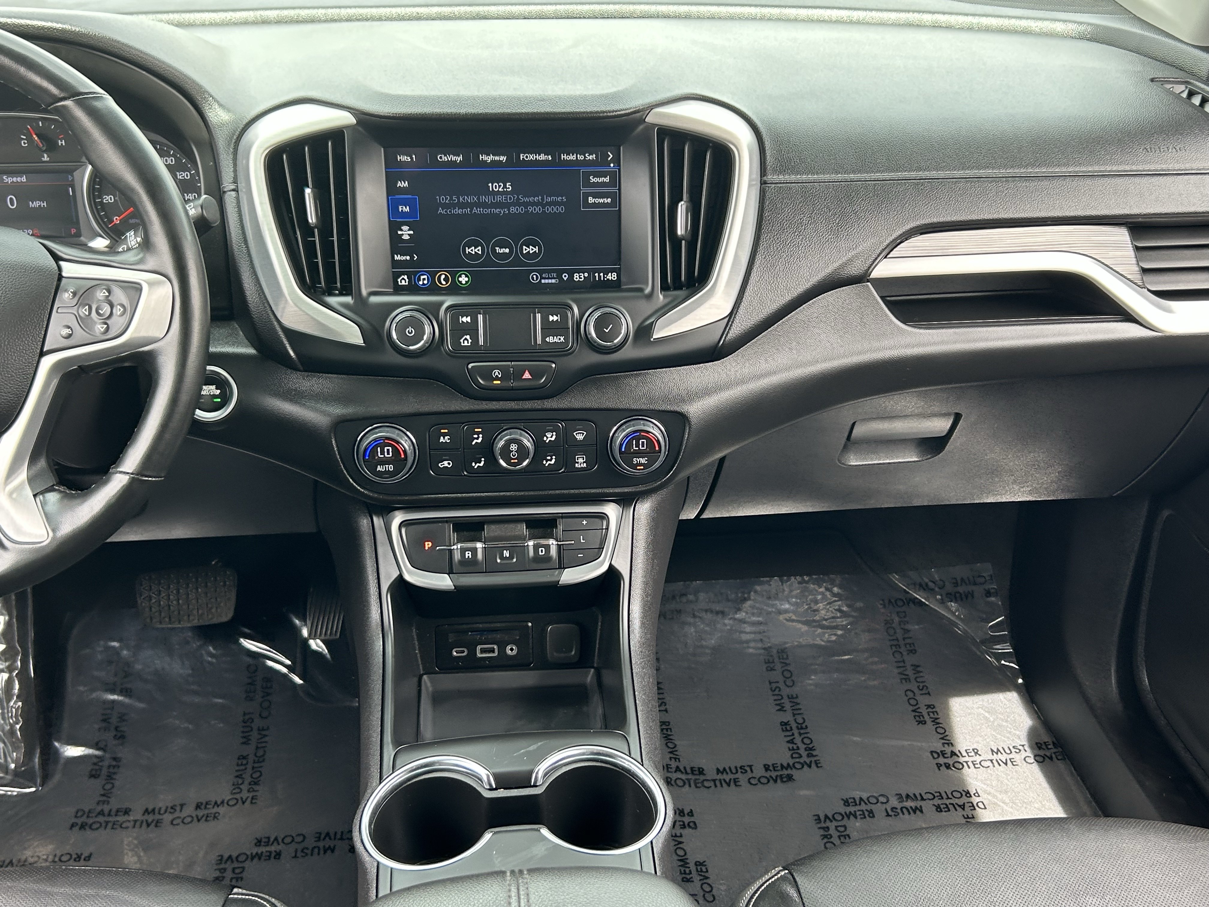 Used 2024 GMC Terrain SLT AWD/4WD image 17