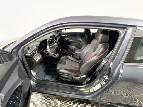 Used 2021 Hyundai Veloster Turbo FWD image 15