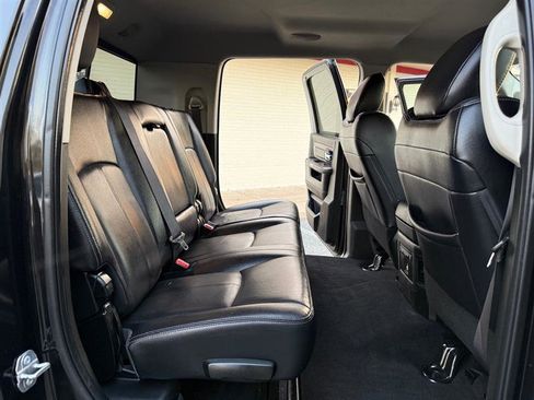 Used 2018 RAM 3500 Laramie image 22