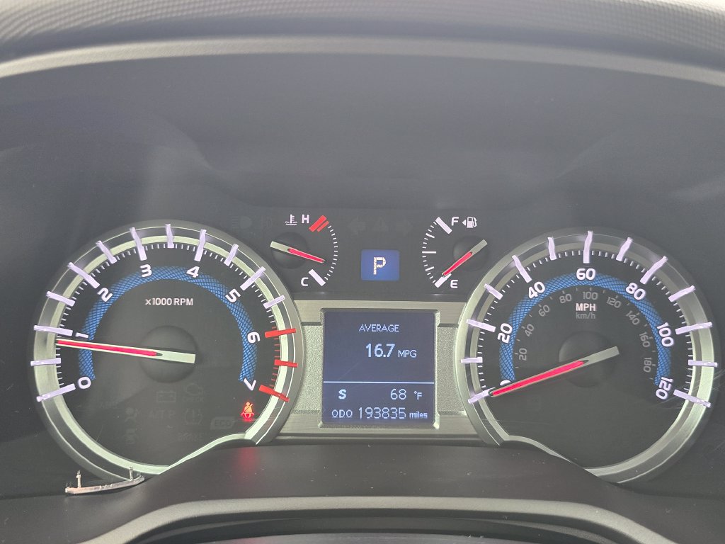 Used 2014 Toyota 4Runner Limited AWD/4WD image 24