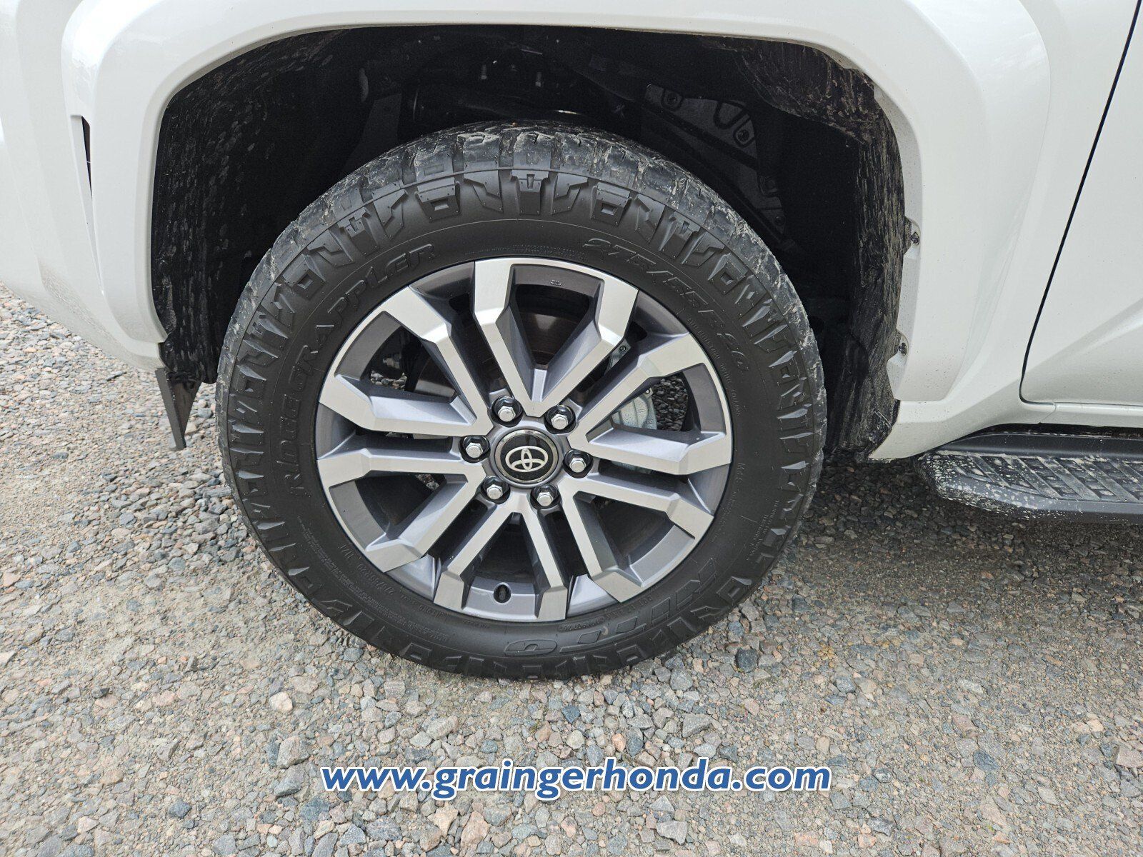 Used 2026 Toyota 4Runner Limited AWD/4WD image 10