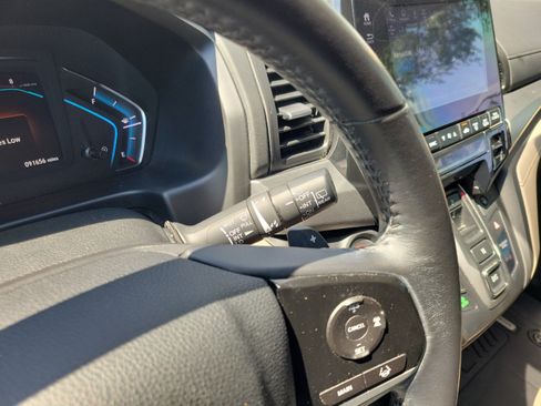 Used 2019 Honda Odyssey EX-L image 24