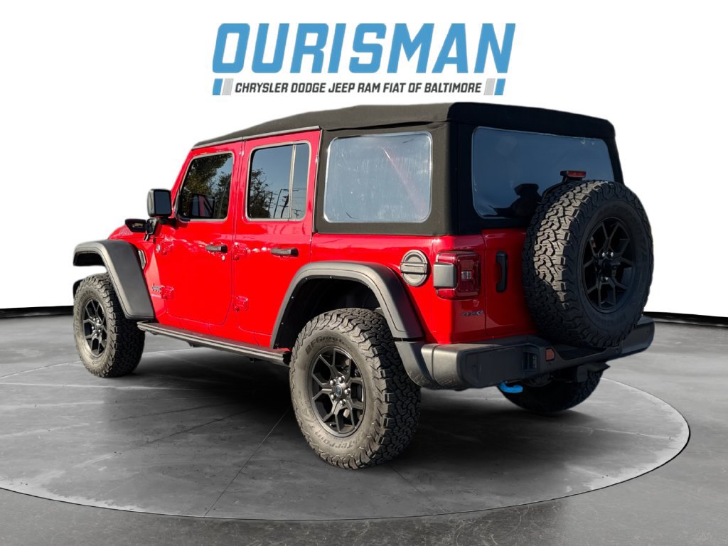 Used 2024 Jeep Wrangler Unlimited AWD/4WD image 4