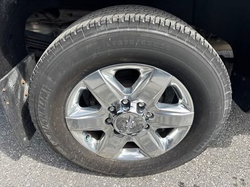 Used 2020 Chevrolet Silverado 2500 LTZ w/ LTZ Premium Package AWD/4WD image 24