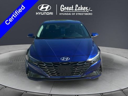 Certified 2023 Hyundai Elantra Limited w/ Winter Weather Package FWD image 9