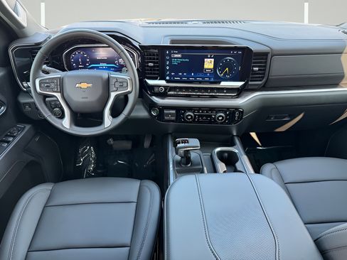 Used 2026 Chevrolet Silverado 1500 LTZ w/ Z71 Off-Road Package AWD/4WD image 5