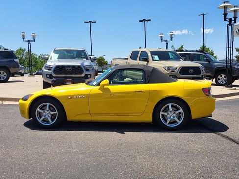 Used 2001 Honda S2000 image 7