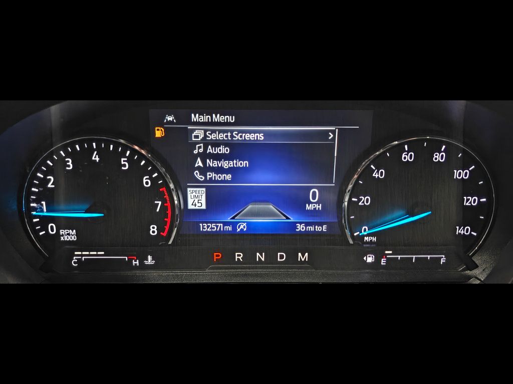 Used 2021 Ford Explorer XLT w/ Equipment Group 202A AWD/4WD image 64