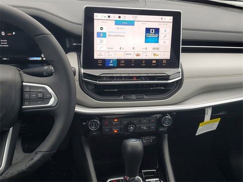 New 2026 Jeep Compass Limited w/ Sun, Sound & Navigation Group image 15