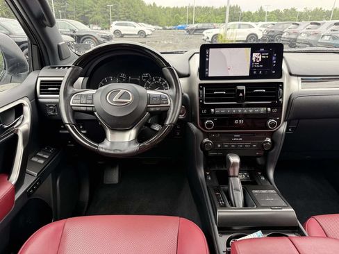 Used 2023 Lexus GX 460 Premium w/ Premium Package AWD/4WD image 8