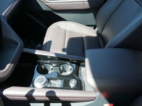 New 2026 Ford Explorer Platinum AWD/4WD image 24