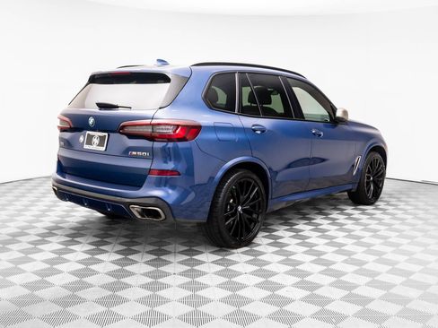 Used 2021 BMW X5 M50i image 6