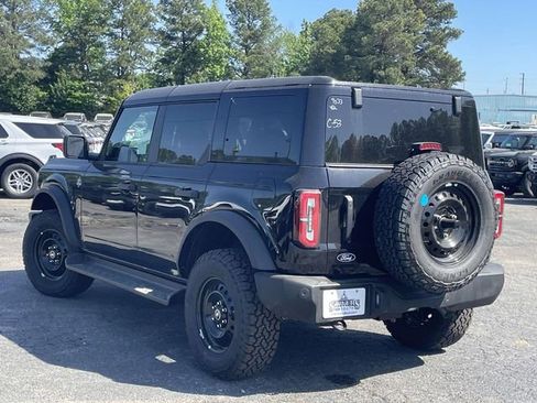 New 2026 Ford Bronco Outer Banks AWD/4WD image 4