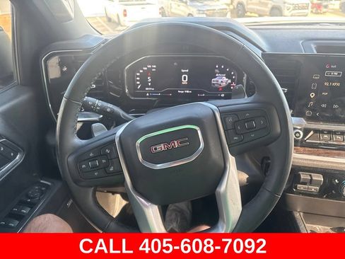 Used 2025 GMC Sierra 1500 Elevation w/ Elevation Premium Package AWD/4WD image 11