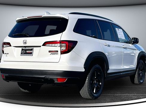 Used 2022 Honda Pilot TrailSport image 6