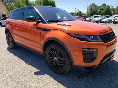 Used 2017 Land Rover Range Rover Evoque HSE Dynamic image 18