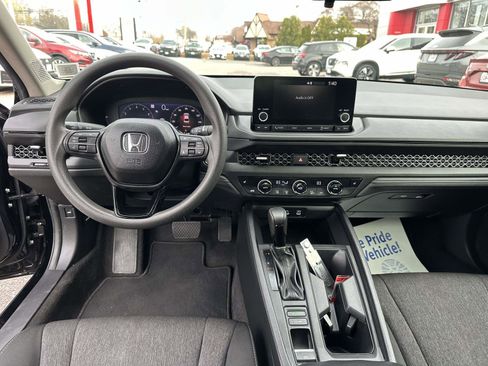 Used 2024 Honda Accord EX image 19