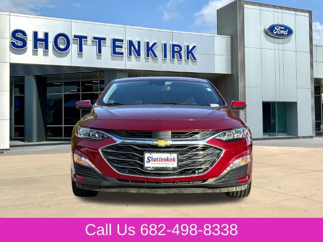 Used 2020 Chevrolet Malibu Premier FWD image 2