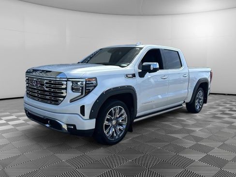 Used 2024 GMC Sierra 1500 Denali AWD/4WD image 1
