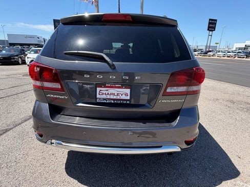 Used 2020 Dodge Journey Crossroad FWD image 5