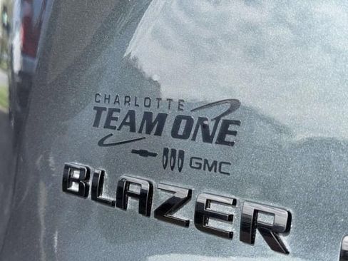 Used 2019 Chevrolet Blazer RS AWD/4WD image 36