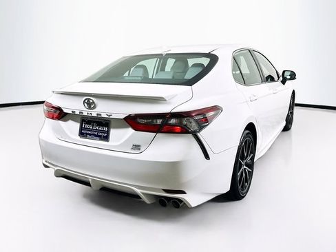 Used 2021 Toyota Camry SE w/ Convenience Package AWD/4WD image 10