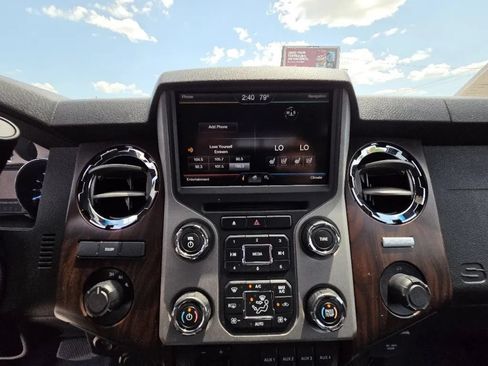 Used 2016 Ford F350 Lariat w/ Lariat Ultimate Package AWD/4WD image 30