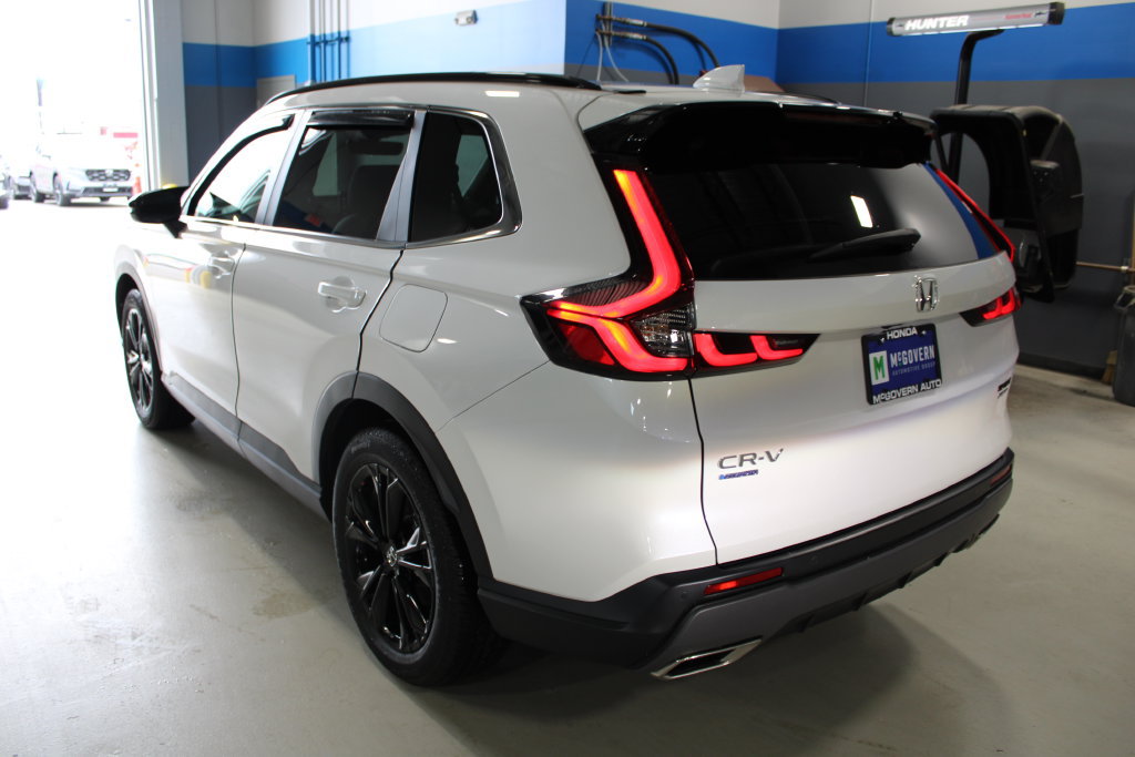 Used 2025 Honda CR-V Sport Touring image 27