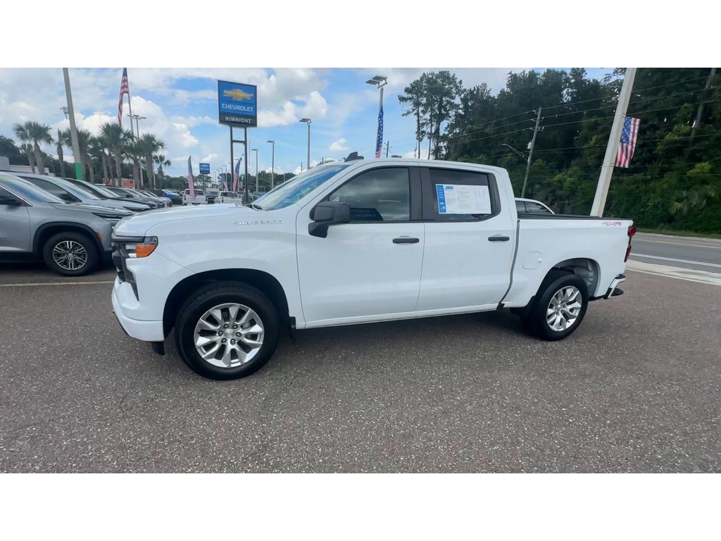 Used 2024 Chevrolet Silverado 1500 Custom AWD/4WD image 6
