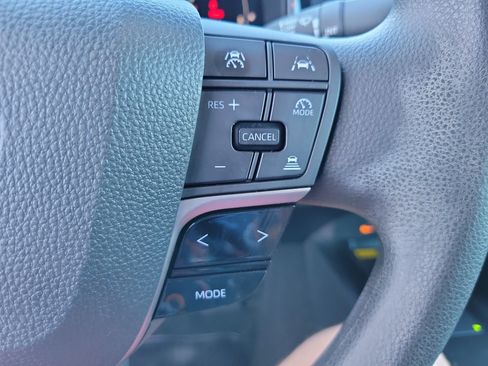 Used 2025 Toyota Camry LE FWD image 22
