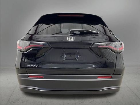 New 2027 Honda HR-V LX image 4
