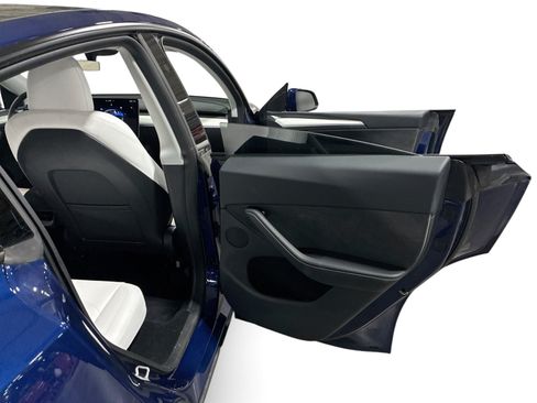 Certified 2023 Tesla Model Y Long Range AWD/4WD image 12