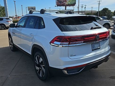 New 2026 Volkswagen Atlas Cross Sport SE AWD/4WD image 7