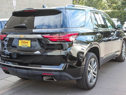 Used 2023 Chevrolet Traverse High Country image 6