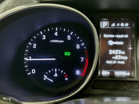 Used 2017 Hyundai Santa Fe Sport 2.0T w/ Cargo Package image 14