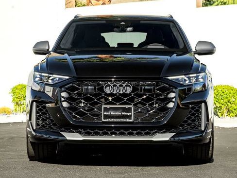 Used 2025 Audi RS Q8 performance AWD/4WD image 4