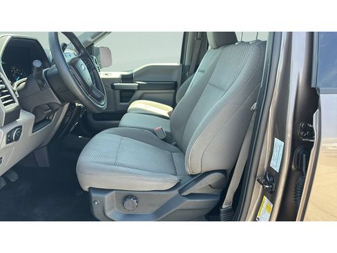 Used 2018 Ford F150 XLT w/ Trailer Tow Package AWD/4WD image 10