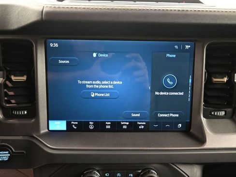 Certified 2025 Ford Bronco Badlands AWD/4WD image 13