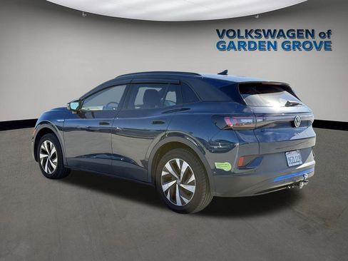 Used 2023 Volkswagen ID.4 Pro image 5