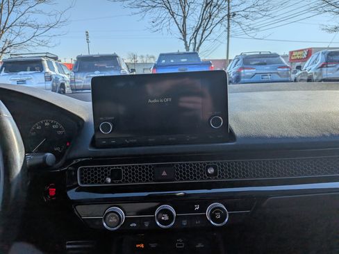 Used 2022 Honda Civic Sport image 19