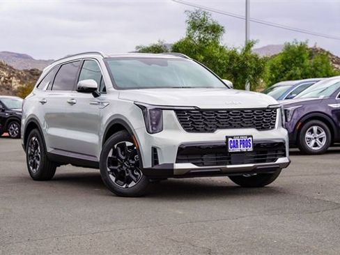 New 2026 Kia Sorento S w/ S Panoramic Sunroof Package image 2