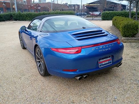Used 2015 Porsche 911 Targa 4S image 21