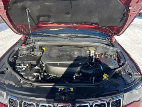 Used 2022 Jeep Grand Cherokee Laredo E w/ Security & Convenience Group image 20