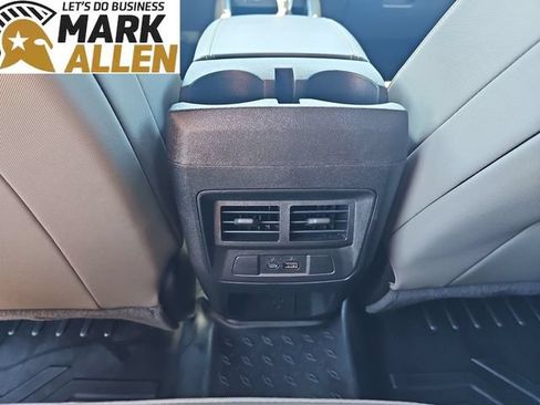 Used 2024 Chevrolet Colorado ZR2 AWD/4WD image 21