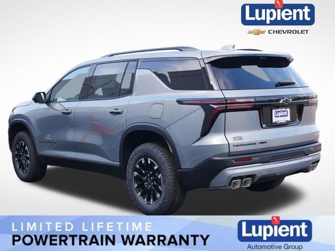 New 2026 Chevrolet Traverse Z71 w/ Driver Confidence Package image 9