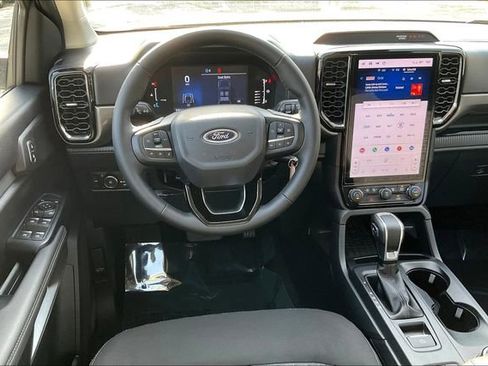 Used 2024 Ford Ranger XLT w/ FX4 Off-Road Package image 5