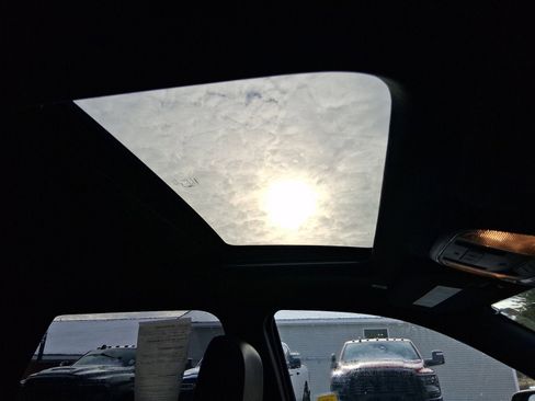 Certified 2024 Dodge Durango GT image 17