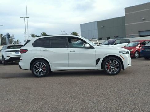 Used 2026 BMW X5 sDrive40i w/ M Sport Package image 4