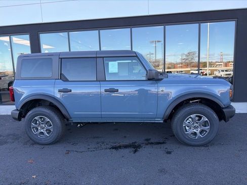 New 2025 Ford Bronco Big Bend image 2